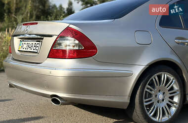 Седан Mercedes-Benz E-Class 2007 в 