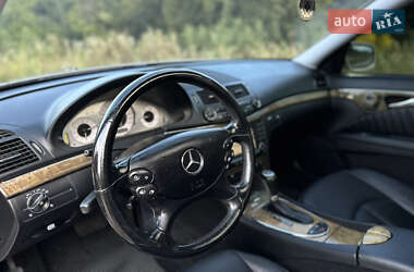 Седан Mercedes-Benz E-Class 2007 в 
