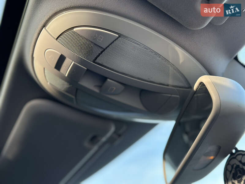 Седан Mercedes-Benz E-Class 2007 в Трускавці