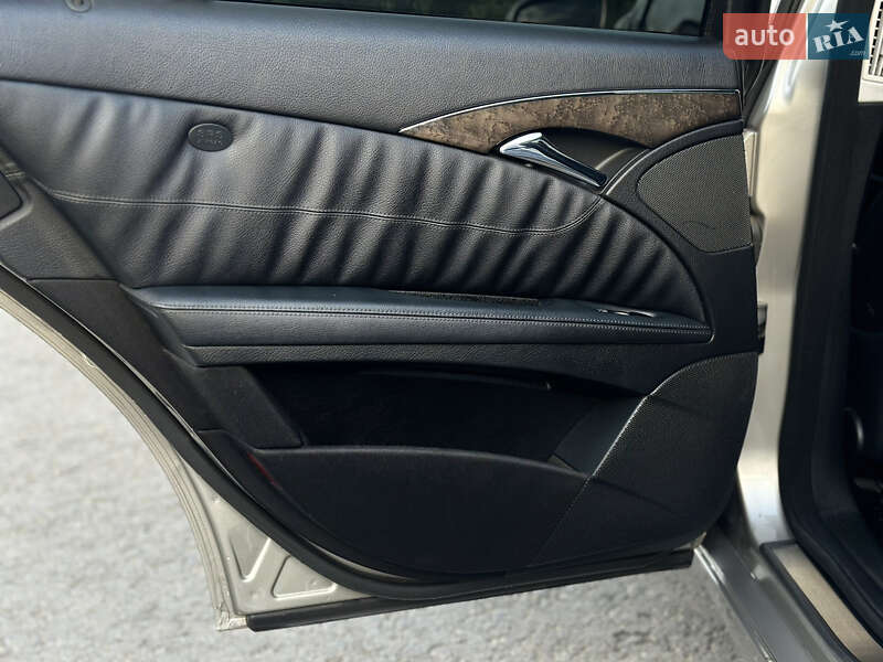 Седан Mercedes-Benz E-Class 2007 в Трускавці