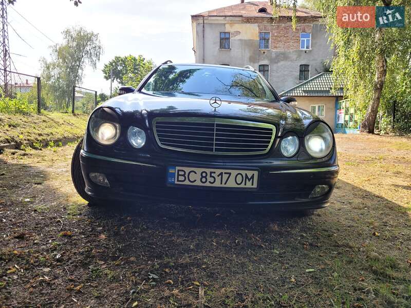 Універсал Mercedes-Benz E-Class 2004 в Жовкві фото 2 Універсал Mercedes-Benz E-Class 2004 в Жовкві