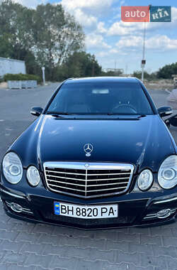 Седан Mercedes-Benz E-Class 2002 в 