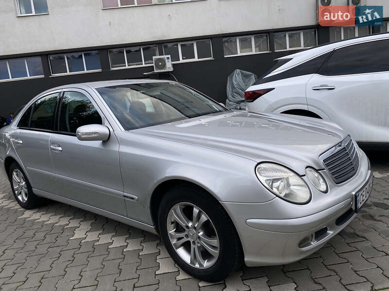 Седан Mercedes-Benz E-Class 2003 в Чернівцях