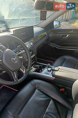 Універсал Mercedes-Benz E-Class 2014 в 