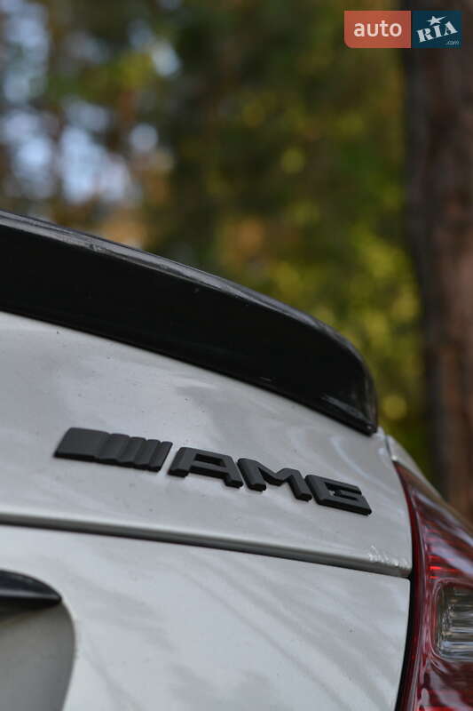 Седан Mercedes-Benz E-Class 2003 в Черкасах