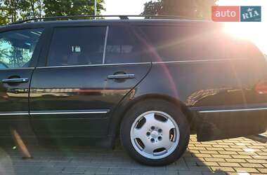 Универсал Mercedes-Benz E-Class 2001 в 