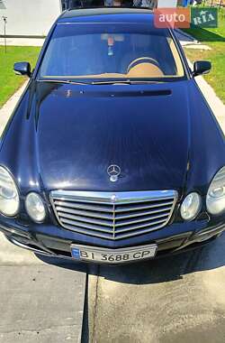Седан Mercedes-Benz E-Class 2007 в  фото 4 Седан Mercedes-Benz E-Class 2007 в