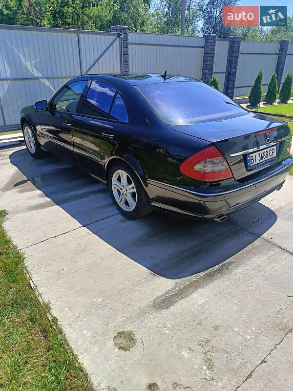 Седан Mercedes-Benz E-Class 2007 в Киеве