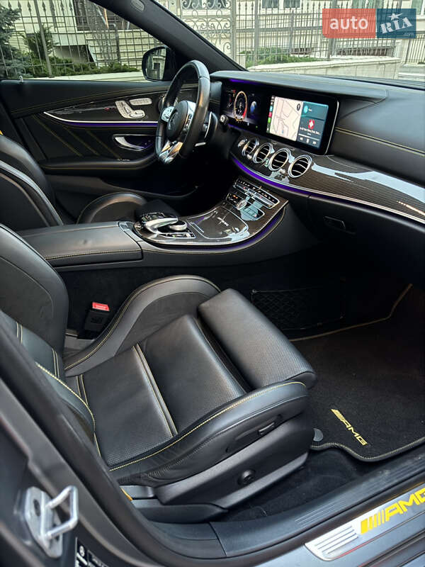 Седан Mercedes-Benz E-Class 2018 в Киеве