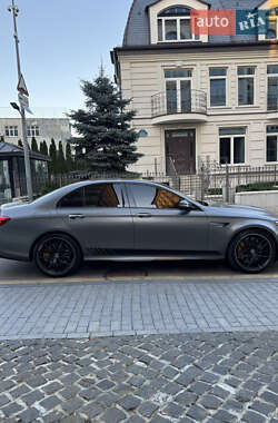 Седан Mercedes-Benz E-Class 2018 в 