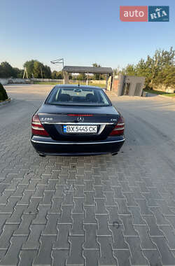 Седан Mercedes-Benz E-Class 2008 в 