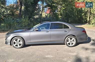 Седан Mercedes-Benz E-Class 2018 в 