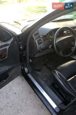 Седан Mercedes-Benz E-Class 1995 в 