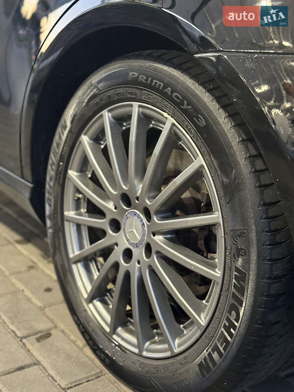 Седан Mercedes-Benz E-Class 2012 в Виннице фото 37 Седан Mercedes-Benz E-Class 2012 в Виннице