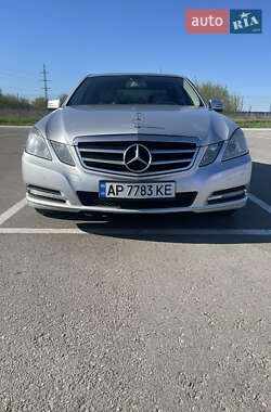 Седан Mercedes-Benz E-Class 2011 в Запоріжжі
