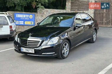 Седан Mercedes-Benz E-Class 2012 в Кагарлику