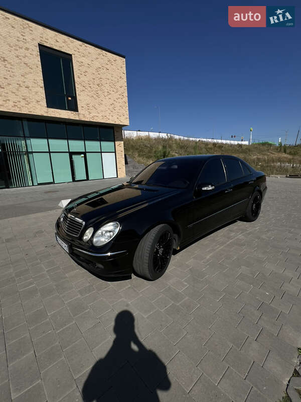 Седан Mercedes-Benz E-Class 2005 в Хмельницком фото 3 Седан Mercedes-Benz E-Class 2005 в Хмельницком