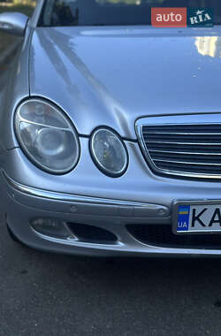 Седан Mercedes-Benz E-Class 2003 в 