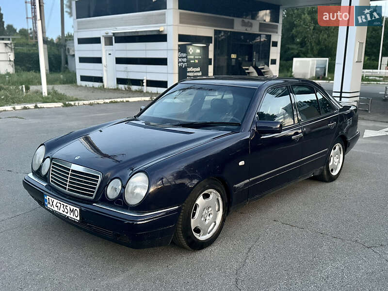 Mercedes-Benz E-Class 1998