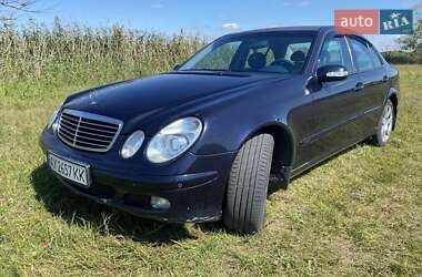 Седан Mercedes-Benz E-Class 2003 в Зміїві