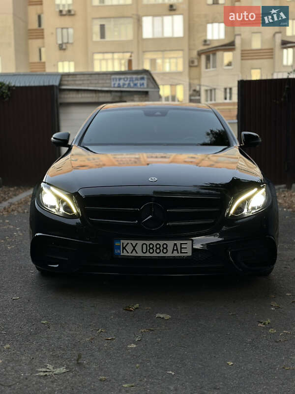 Седан Mercedes-Benz E-Class 2019 в Харькове