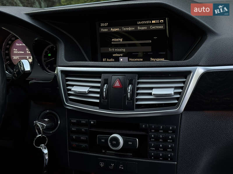Седан Mercedes-Benz E-Class 2010 в Самборе