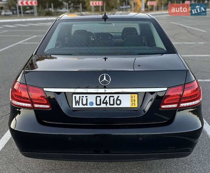 Седан Mercedes-Benz E-Class 2013 в Киеве