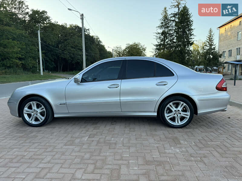 Седан Mercedes-Benz E-Class 2008 в Новоднестровске