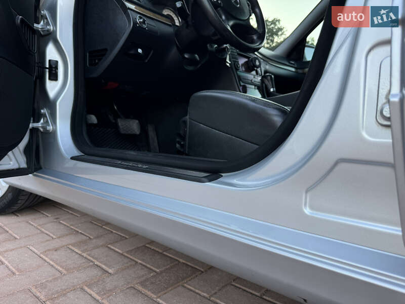 Седан Mercedes-Benz E-Class 2008 в Новоднестровске