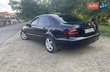 Седан Mercedes-Benz E-Class 2002 в Хусте