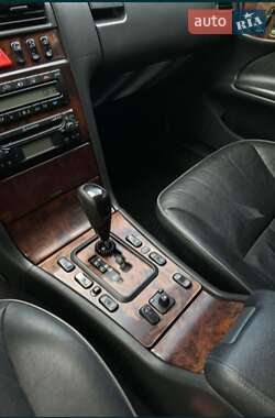 Седан Mercedes-Benz E-Class 2000 в 