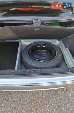Седан Mercedes-Benz E-Class 2000 в 