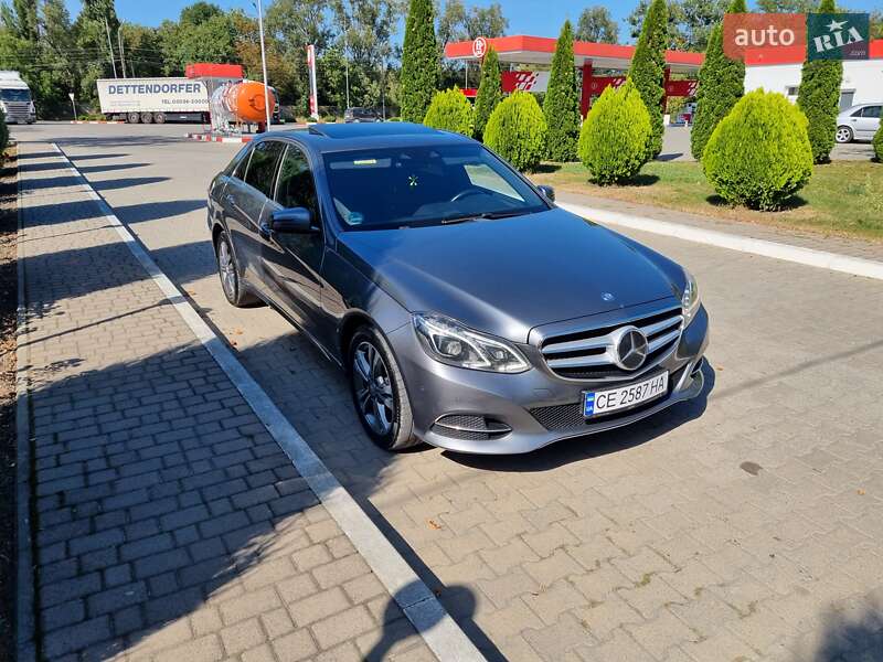 Седан Mercedes-Benz E-Class 2015 в Черновцах