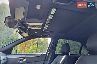 Седан Mercedes-Benz E-Class 2015 в  фото 20 Седан Mercedes-Benz E-Class 2015 в