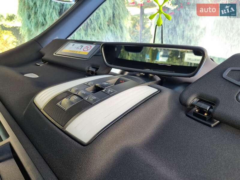 Седан Mercedes-Benz E-Class 2015 в Черновцах