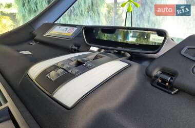 Седан Mercedes-Benz E-Class 2015 в  фото 41 Седан Mercedes-Benz E-Class 2015 в