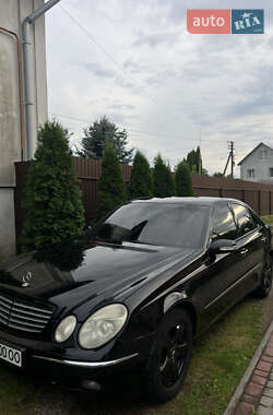 Седан Mercedes-Benz E-Class 2006 в Дрогобыче