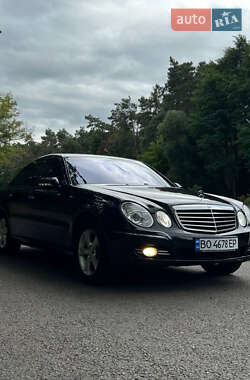 Седан Mercedes-Benz E-Class 2007 в 