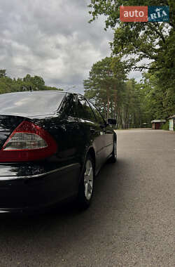 Седан Mercedes-Benz E-Class 2007 в 