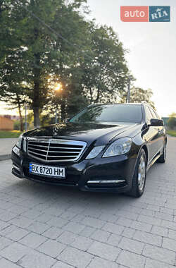 Универсал Mercedes-Benz E-Class 2011 в 