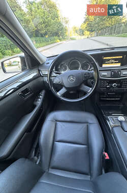 Универсал Mercedes-Benz E-Class 2011 в 