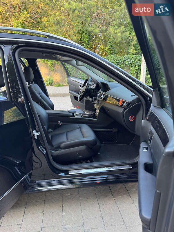 Универсал Mercedes-Benz E-Class 2011 в Городке фото 18 Универсал Mercedes-Benz E-Class 2011 в Городке