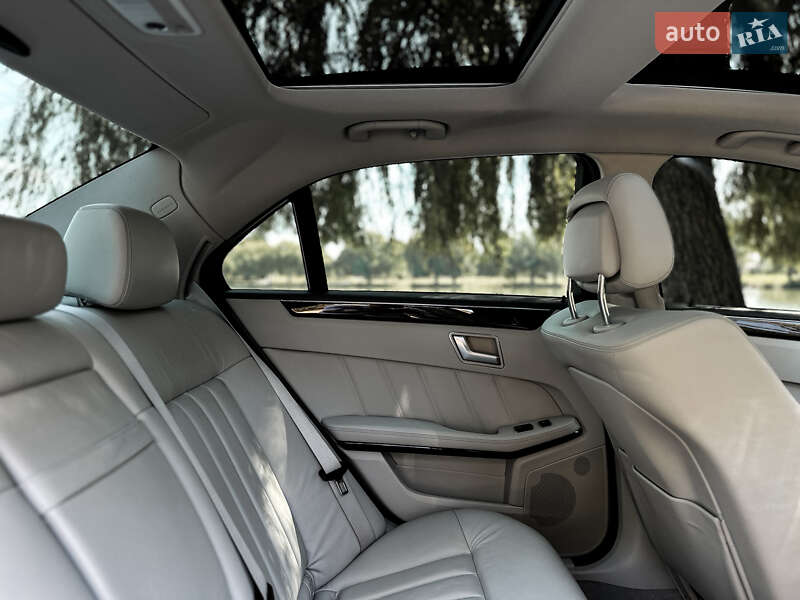Седан Mercedes-Benz E-Class 2015 в Ровно фото 40 Седан Mercedes-Benz E-Class 2015 в Ровно