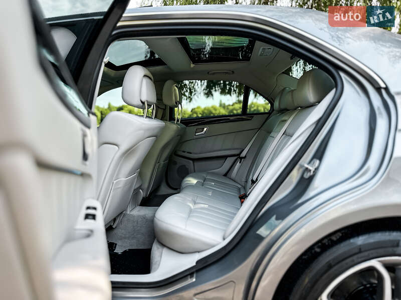 Седан Mercedes-Benz E-Class 2015 в Ровно фото 46 Седан Mercedes-Benz E-Class 2015 в Ровно