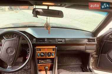 Седан Mercedes-Benz E-Class 1994 в 