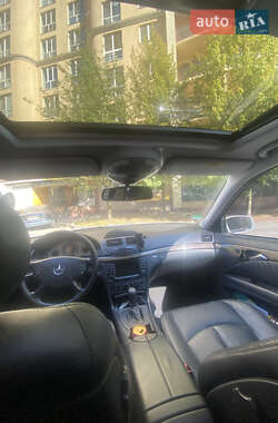 Універсал Mercedes-Benz E-Class 2003 в 