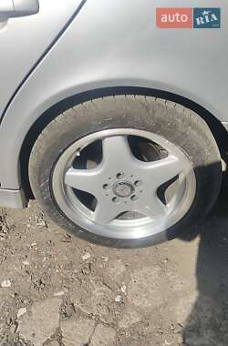 Седан Mercedes-Benz E-Class 2001 в 