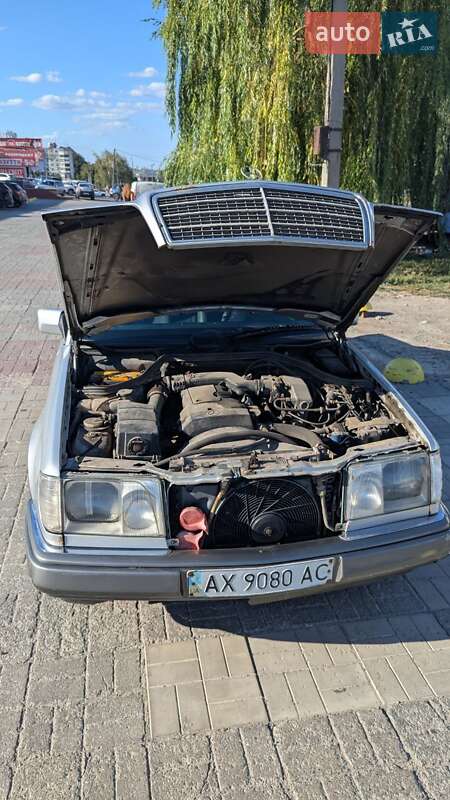 Седан Mercedes-Benz E-Class 1995 в Харькове
