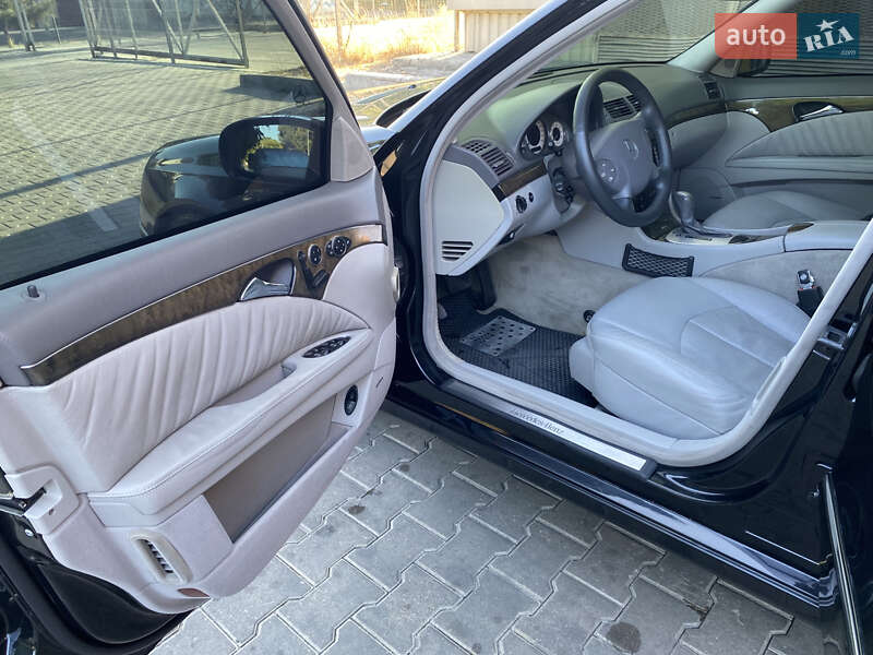 Седан Mercedes-Benz E-Class 2005 в Одессе фото 11 Седан Mercedes-Benz E-Class 2005 в Одессе