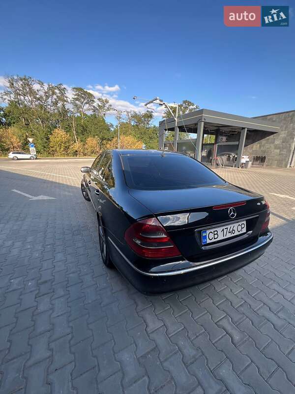 Седан Mercedes-Benz E-Class 2004 в Белой Церкви